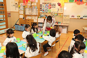 年長さんへのプレゼント　ひまわり・さくら