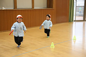 リレー楽しかったね　きりん・E