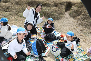 お別れ遠足で南部丘陵公園に行きました　年長組 NO.2