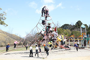 お別れ遠足で南部丘陵公園に行きました　年長組 NO.2
