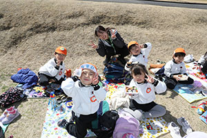 お別れ遠足で南部丘陵公園に行きました　年長組 NO.2