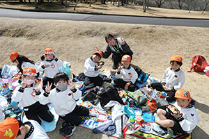 お別れ遠足で南部丘陵公園に行きました　年長組 NO.2