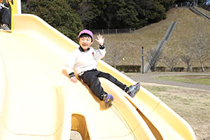 お別れ遠足で南部丘陵公園に行きました　年長組 NO.1