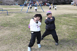 お別れ遠足で南部丘陵公園に行きました　年長組 NO.1