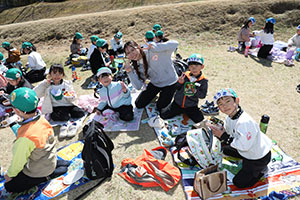 お別れ遠足で南部丘陵公園に行きました　年長組 NO.1
