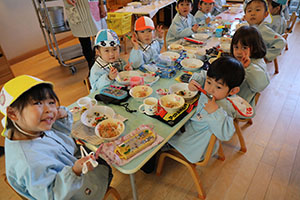 お楽しみ会🎵　こあら・ぱんだ・きりん（ひまわり）　NO．2