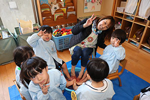 お楽しみ会🎵　こあら・ぱんだ・きりん（ひまわり）　NO．2