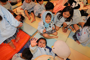 お楽しみ会🎵　こあら・ぱんだ・きりん（ひまわり）　NO．1