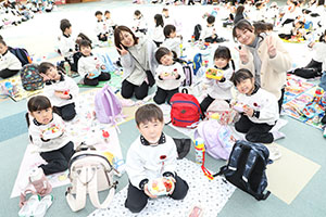 中部公園　遠足楽しかったね　　年少　NO.2