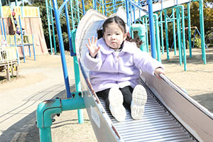 中部公園　遠足楽しかったね　　年少　NO.2