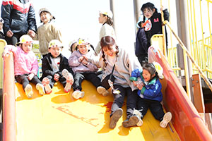 中部公園　遠足楽しかったね　　年少　NO.2