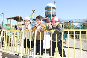 中部公園　遠足楽しかったね　　年少　NO.1