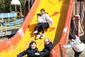 中部公園　遠足楽しかったね　　年少　NO.1