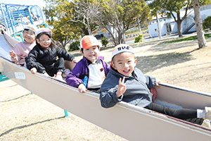 中部公園　遠足楽しかったね　　年少　NO.1