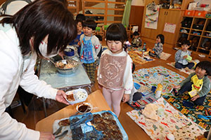 遠足ごっこ　ひよこ・あひる・ぺんぎん　NO．2