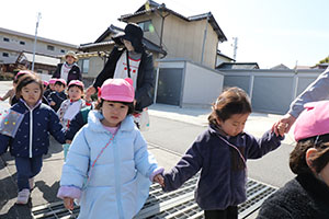 遠足ごっこ　ひよこ・あひる・ぺんぎん　NO．1