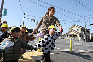 遠足ごっこ　ひよこ・あひる・ぺんぎん　NO．1