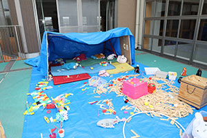 キャンプごっこ　E