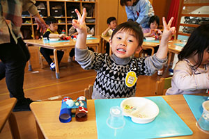 双眼鏡の制作　あひる