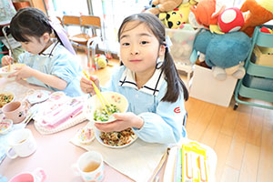 育てたカブいただきます　すみれ