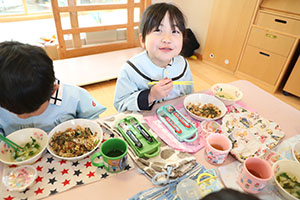 育てたカブいただきます　すみれ