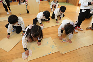 みんなで大掃除　C・うさぎ