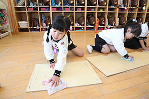 みんなで大掃除　C・うさぎ