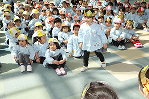 3月生まれのお誕生会　ー宝探しー　年少