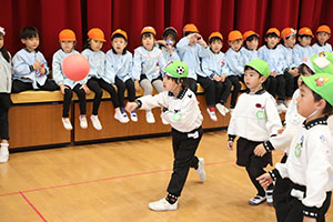 3月生まれのお誕生会 　ードッジボールー　　年長