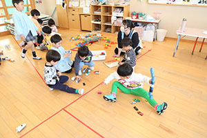 仲良く遊びました　さくら・ひよこ