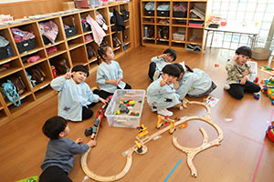 仲良く遊びました　さくら・ひよこ