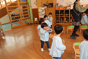 いす取りゲーム　ぺんぎん