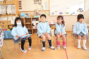 思い出帳渡し　ばら・ひまわり・さくら