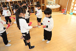 じゃんけんゲーム　ばら