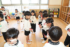 じゃんけんゲーム　ばら